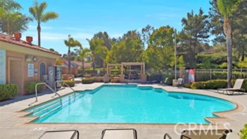 31737 Corte Avalos Photo