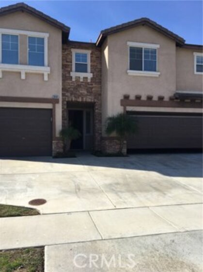 38191 Pine Creek Place Photo