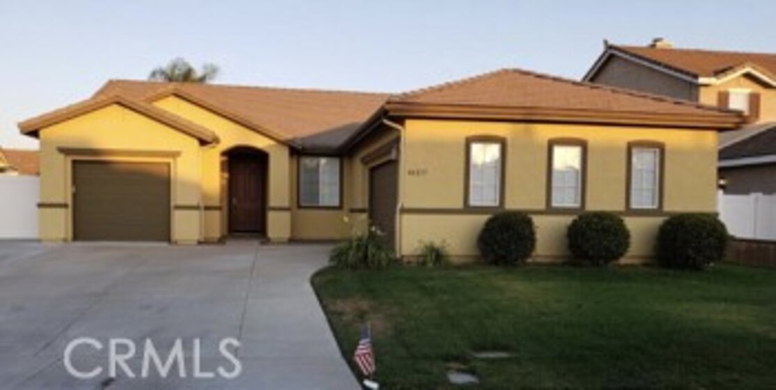 40237 Miklich Drive Photo