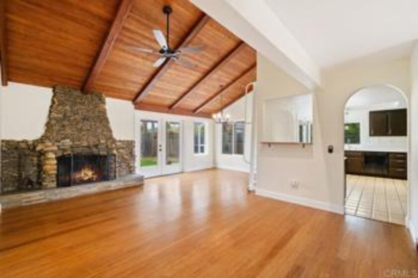 42885 El Domino Place Photo