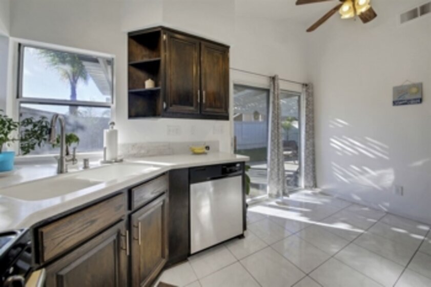 44685 Via Lucido Photo