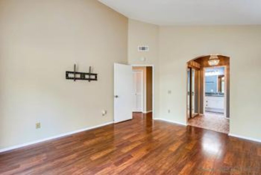 30593 Iron Bark Court Photo