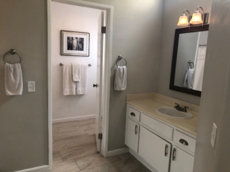 41459 Avenida De La Reina Photo