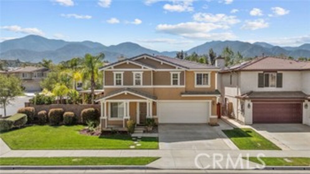 11405 Magnolia Street Photo