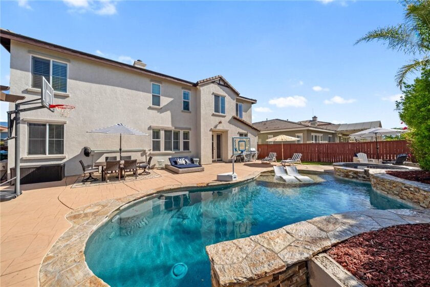 34032 Temecula Creek Road Photo