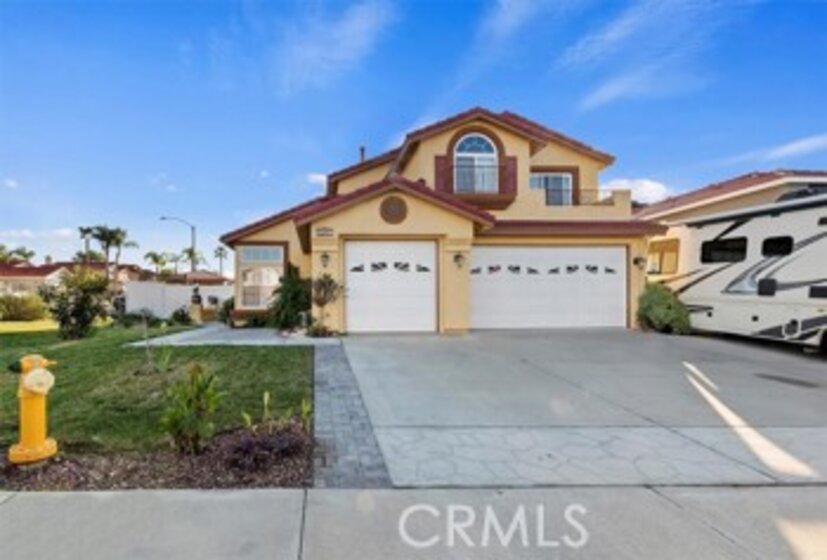 32691 Hislop Way Photo