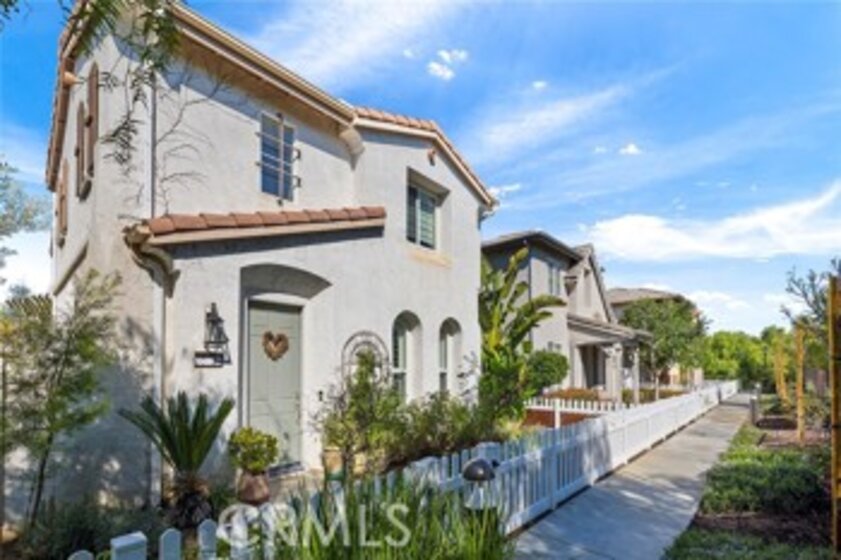 35724 Kittentails Lane Photo