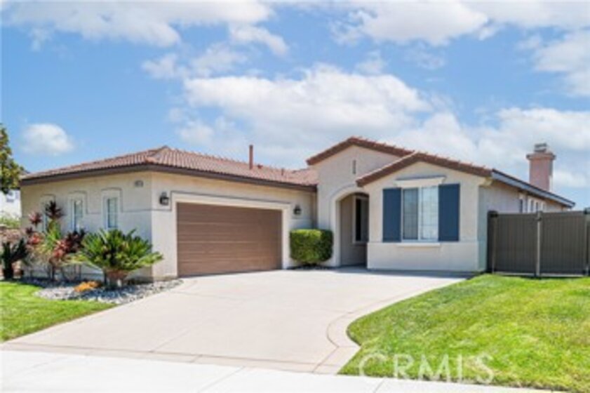 37854 Oxford Drive Photo