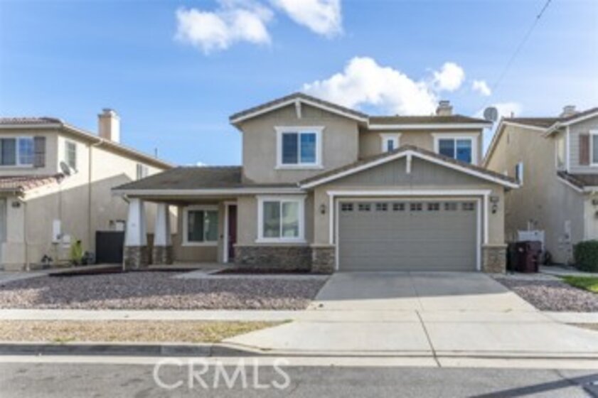 23871 Cloverleaf Way Photo