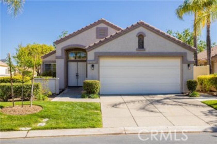 24151 Corte Valente Photo