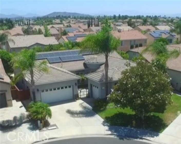 40002 Temple Court Photo