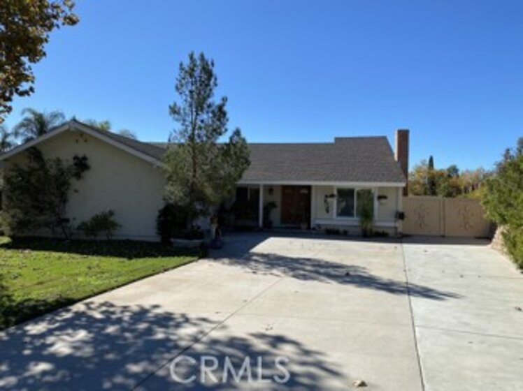 42747 San Julian Place Photo