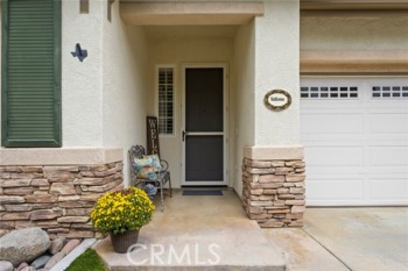 30934 Crystalaire Drive Photo