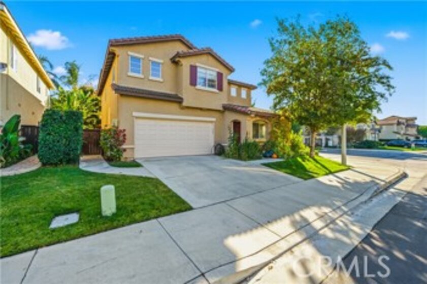 39719 Chambray Photo