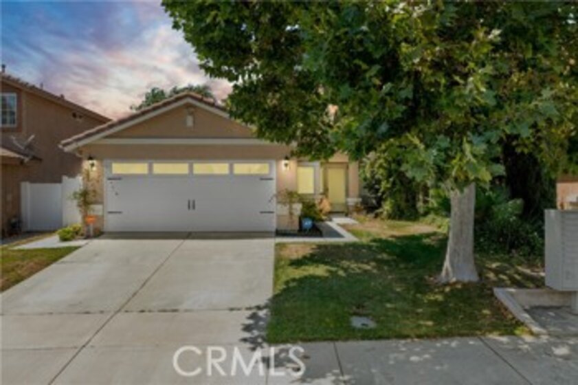 43485 Corte Logrono Photo