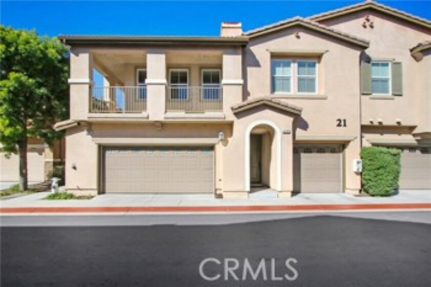 42961 Avenida Amistad Photo