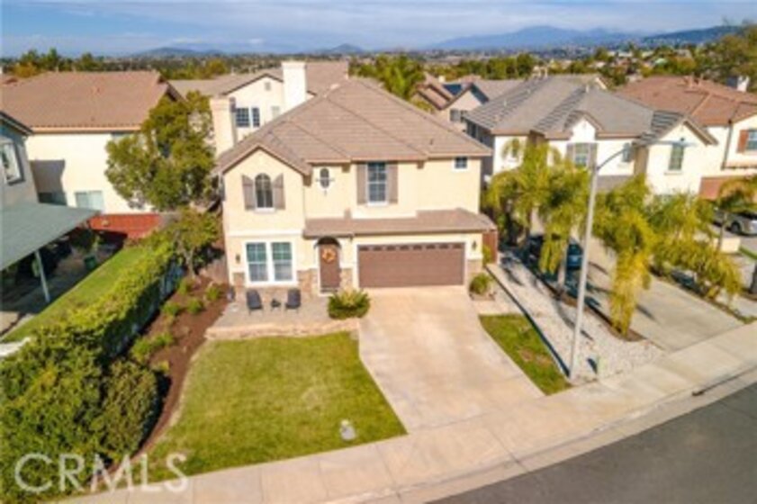 45303 Vista Verde Photo