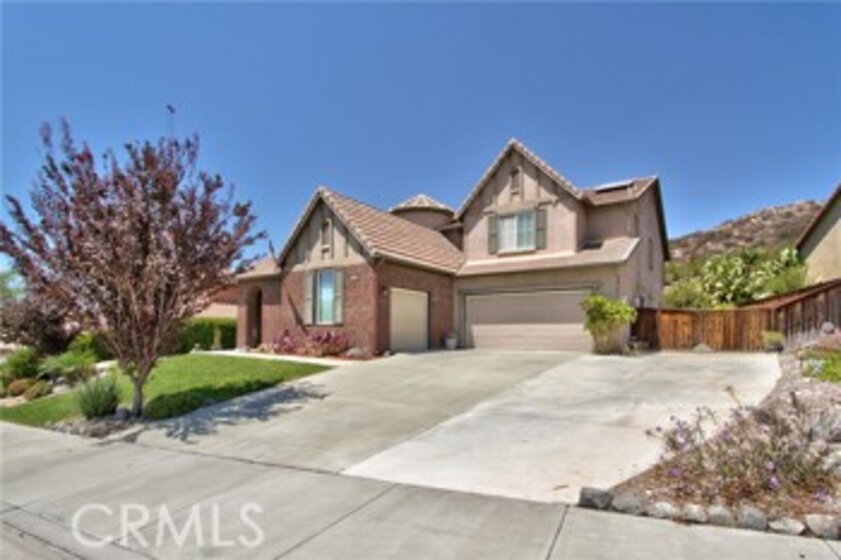 27409 Murrieta Oaks Avenue Photo