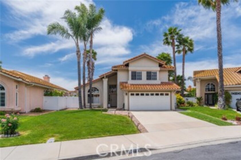 27483 Dandelion Court Photo