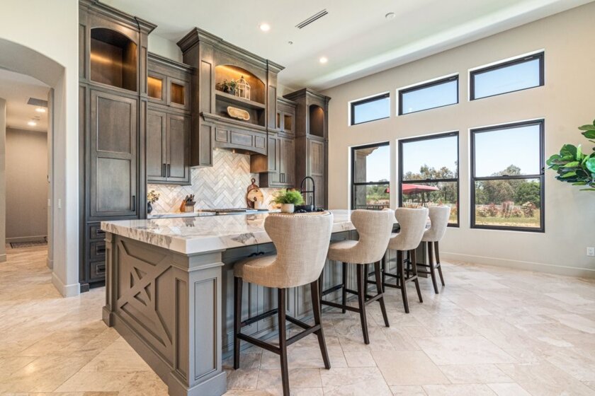 39760 Amber Court Photo