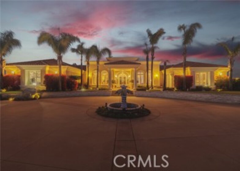 37305 Calle De Lobo Photo