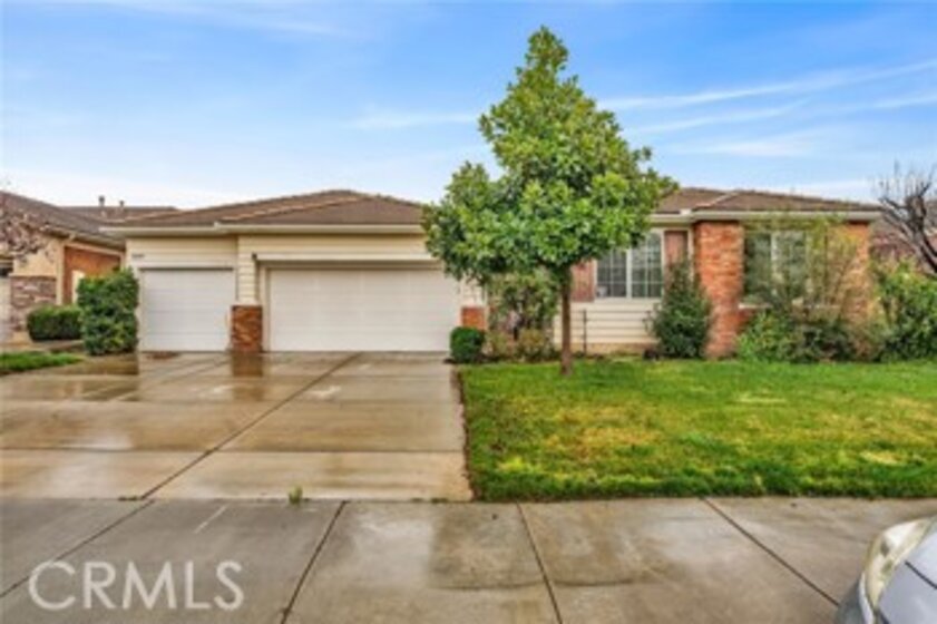28200 Horizon Road Photo