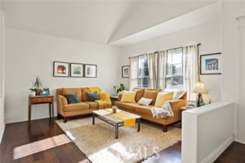 42140 Weeping Willow Lane Photo