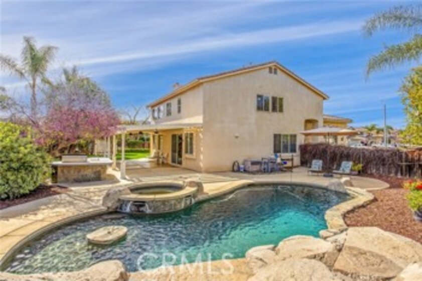 23401 Rouge River Photo