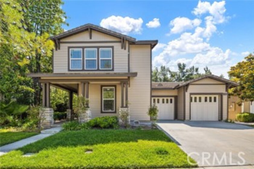 40090 Portsmouth Road Photo