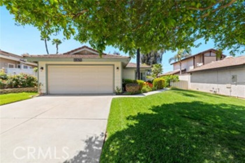 41579 Avenida De La Reina Photo