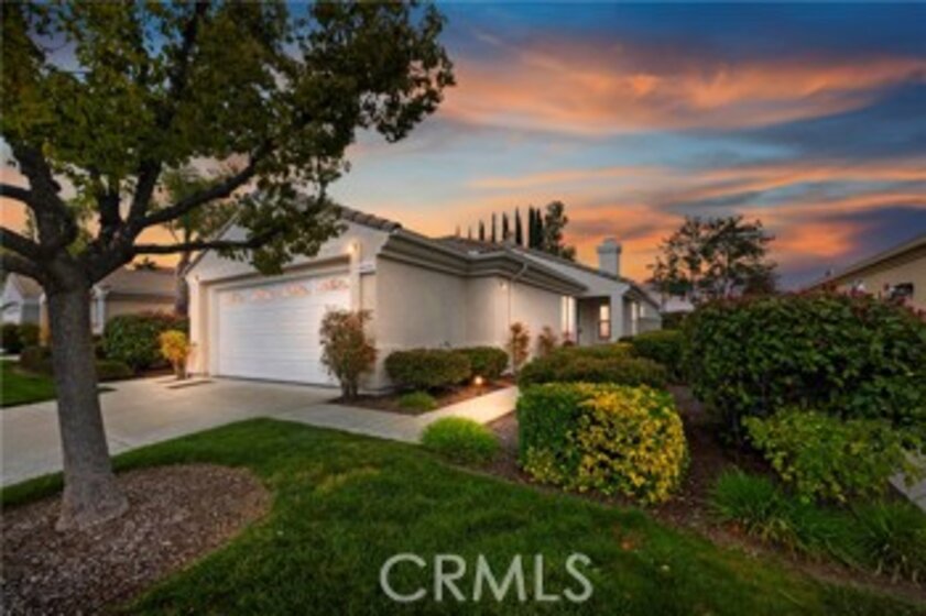 40234 Via Ambiente Photo