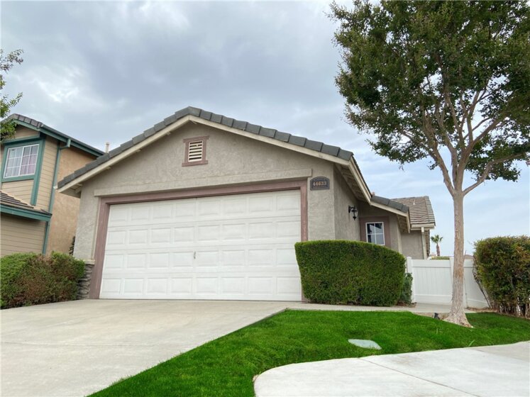 44633 Ashbury Place Photo