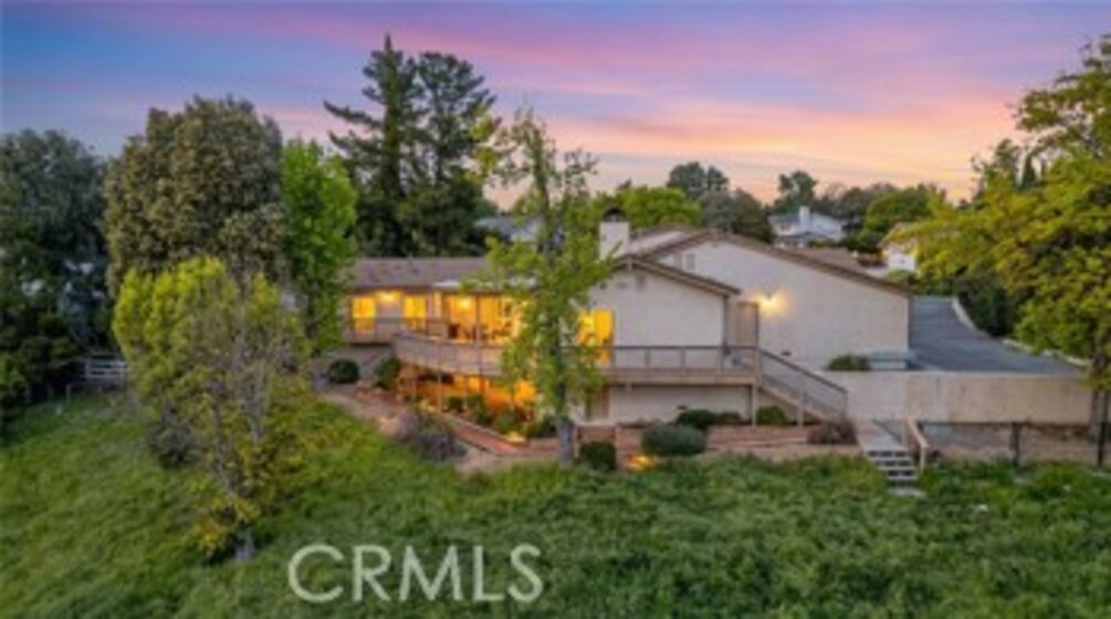 30470 Avenida Estrada Photo