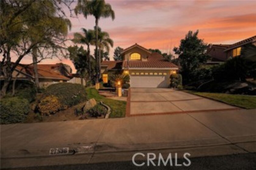 27536 Swallow Court Photo