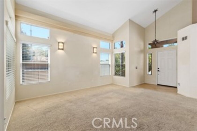 43210 Corte Almeria Photo