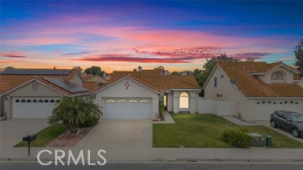 40280 Mimulus Way Photo