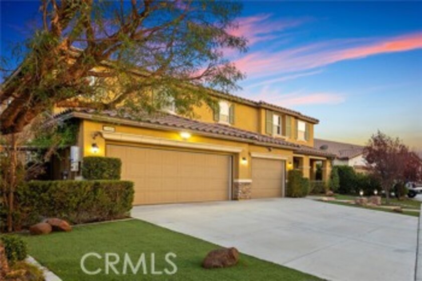 25689 Buffalo Circle Photo