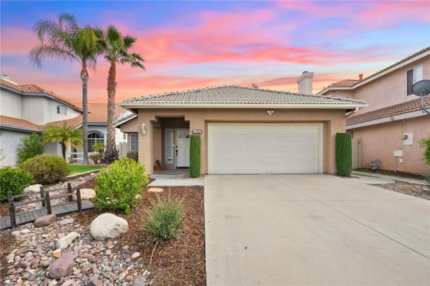 28190 Stillwater Drive Photo