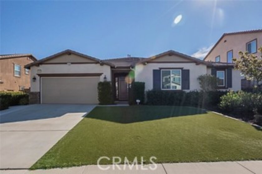 25915 Pueblo Court Photo