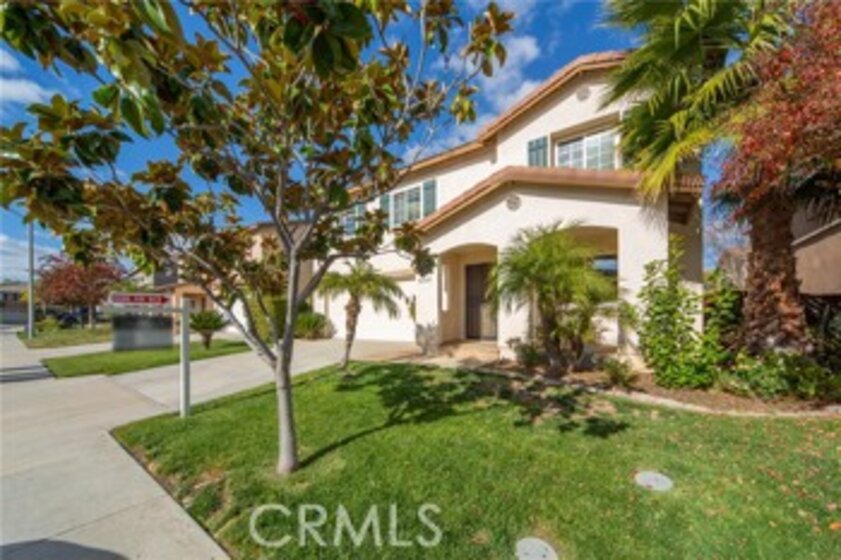 42160 Delmonte Street Photo