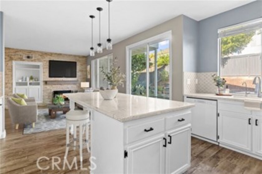 43014 Camino Caruna Photo