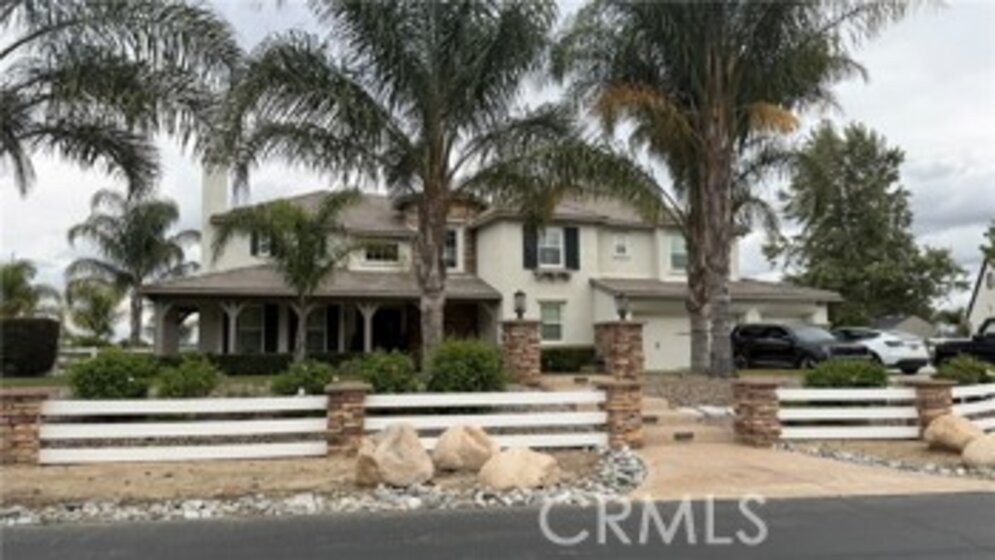 25824 Long Acres Photo