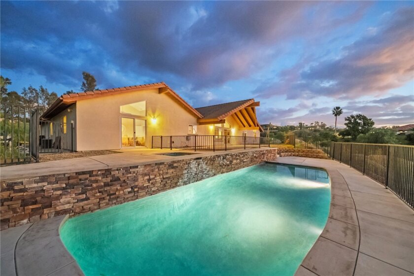 40465 Parado Del Sol Photo