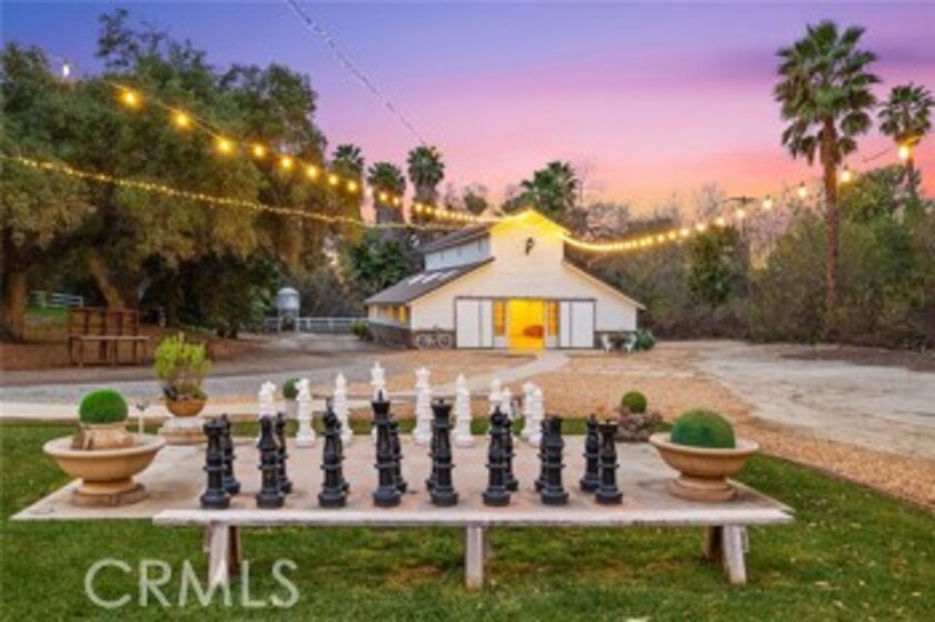 38595 Via Del Oso Photo