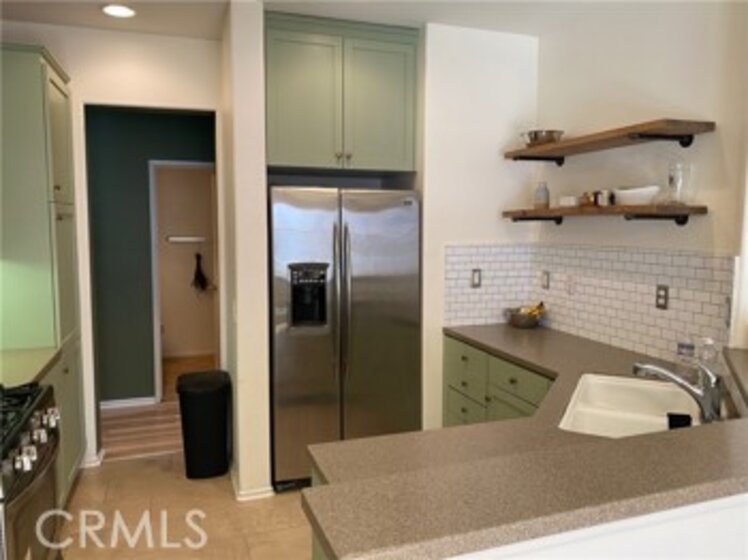 33513 Emerson Way #A Photo