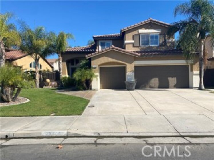 23408 Mountain Song Loop Photo