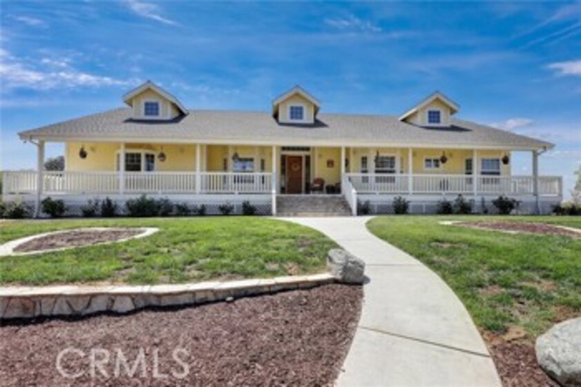 40570 Beaujolais Court Photo