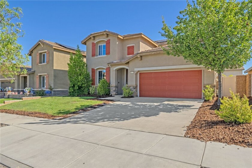 38070 Bella Rosa Drive Photo