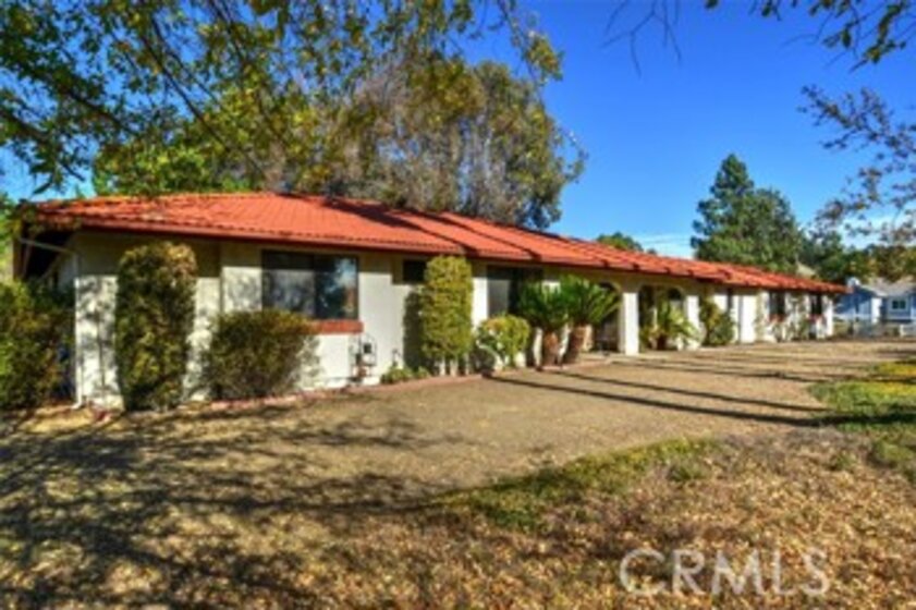 40680 Calle Madero Photo