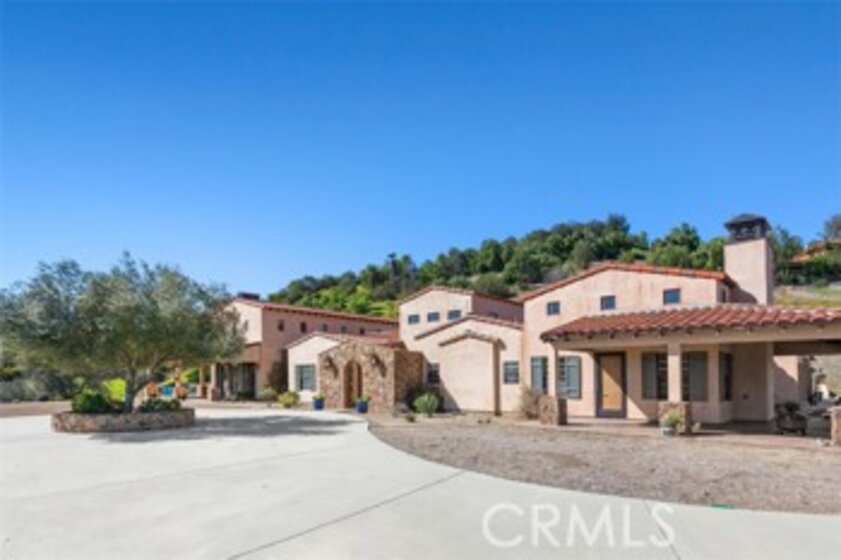 24465 Via Mirola Photo